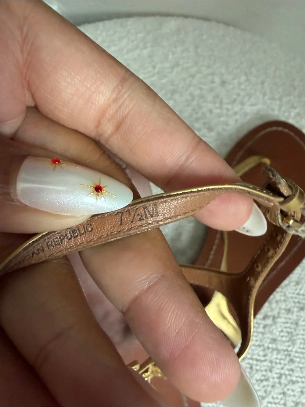 Tory Burch Melinda T Strap Flat Size 7.5 Gold
